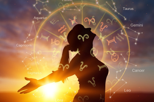 Astrologie - Ein Blick in die Sprache der Sterne: Foto: © BillionPhotoscom / AdobeStock / #605004735